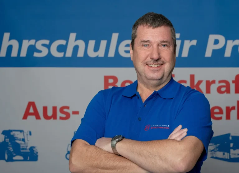 Dirk Decker, Fahrlehrer für PKW