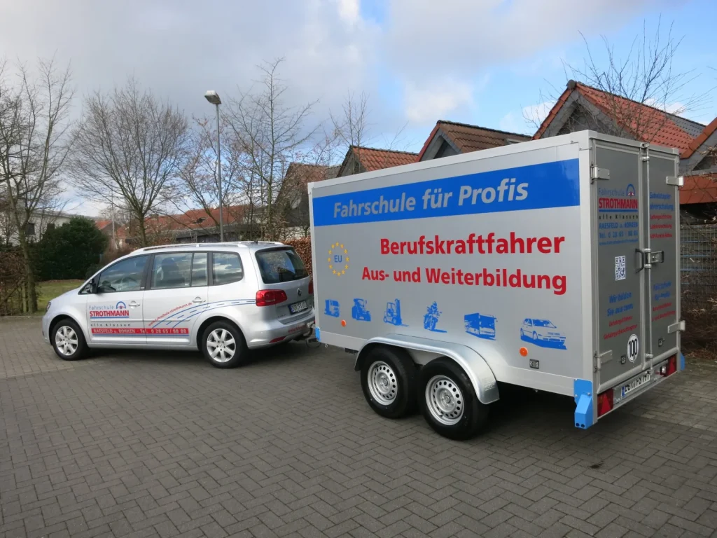 PKW mit Anhänger für den Führerschein Klasse BE