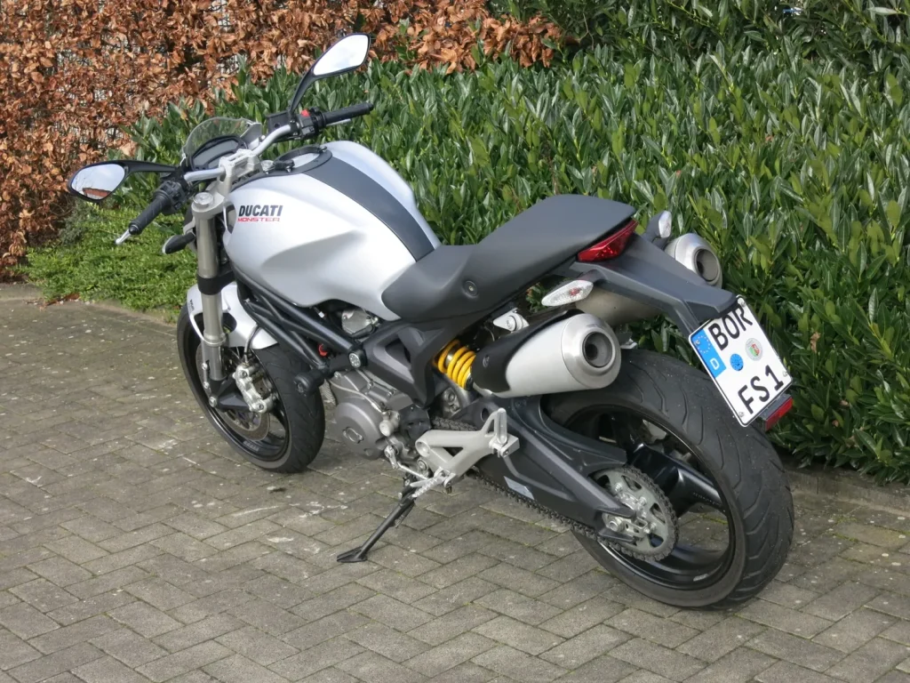 Motorrad für den Führerschein Klasse A